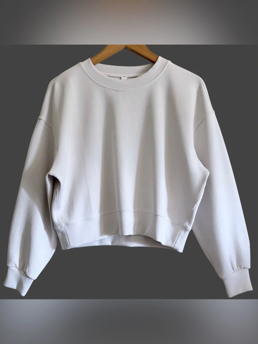 LULULEMON Softstreme Perfectly Oversized Cropped Crew Sweatshirt Sz 4 Athleisure